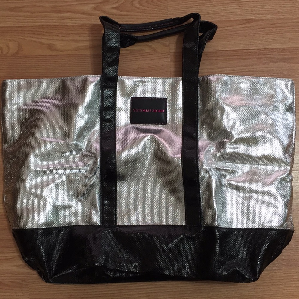 NEW Victoria’s Secret bag